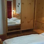 萨沃亚酒店