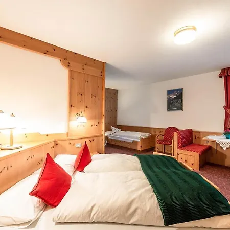 Hotel Savoia Canazei
