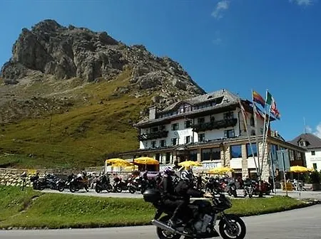 Savoia Hotel Canazei